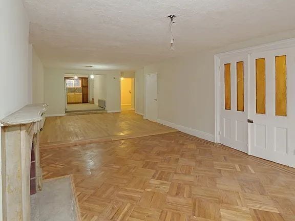 Photo - "Charming 2-Bed, 2-Bath Haven in the Heart of Brooklyn!"