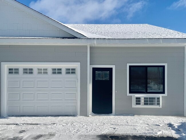 Photo - Liberty Villas Bldg. 02