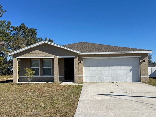 Building Photo - BEAUTIFUL, 4 bedroom, 2 bathroom Home in Poinciana!! Cable & Internet Included with Rent!!