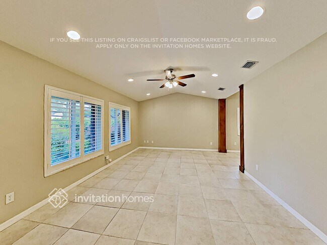 Photo - 327 Coble Dr