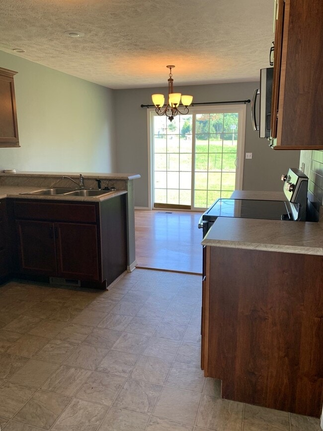 Photo - Country Setting 4 Bedroom House in Willard