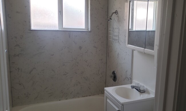 Photo - 3445 Altos Ave Unidad 3445