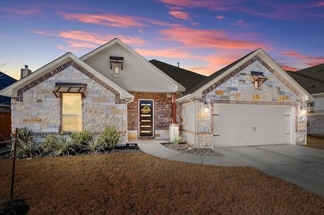 Photo - 120 Red Granite Rd House