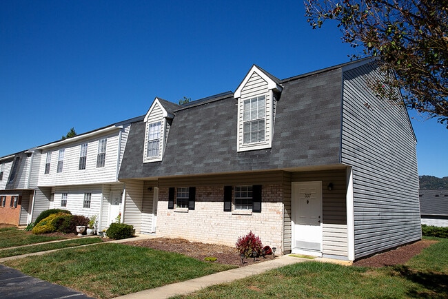 Haw Creek Mews Apartments and Townhomes
