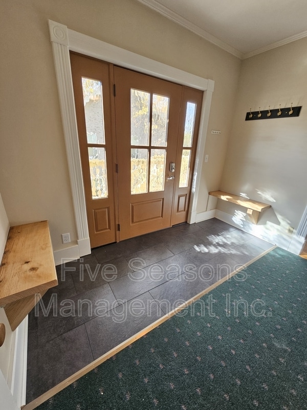 Photo - 328 Browns Trce