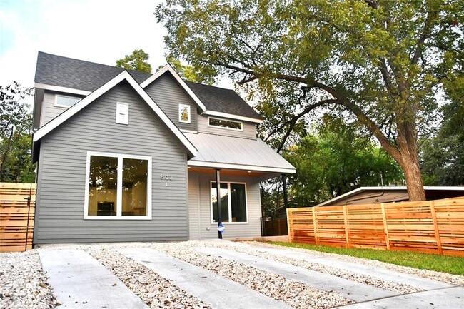 Photo - 803 E 32nd St