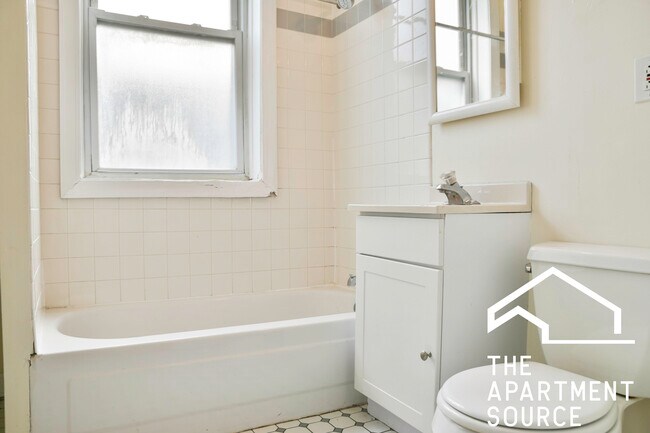 Photo - 2318 N Southport Ave Unidad 3R