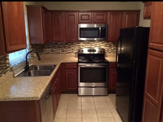 Photo - 2955 NW 48th St