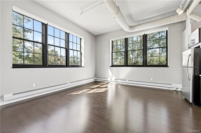 Photo - 2917 Main St Unit 117