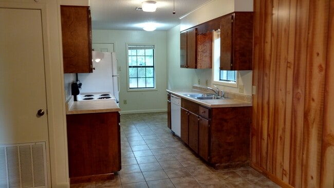 Photo - 105 Debra Ln Unit 105