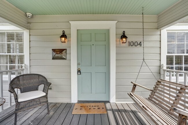 Photo - 1004 Lawrence St