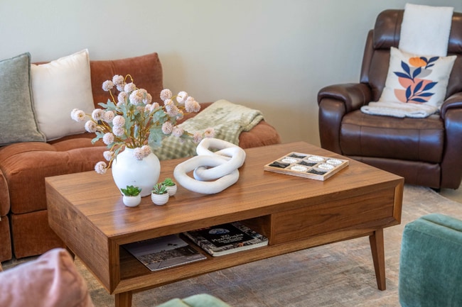 Photo - 80305 Cedar Crest