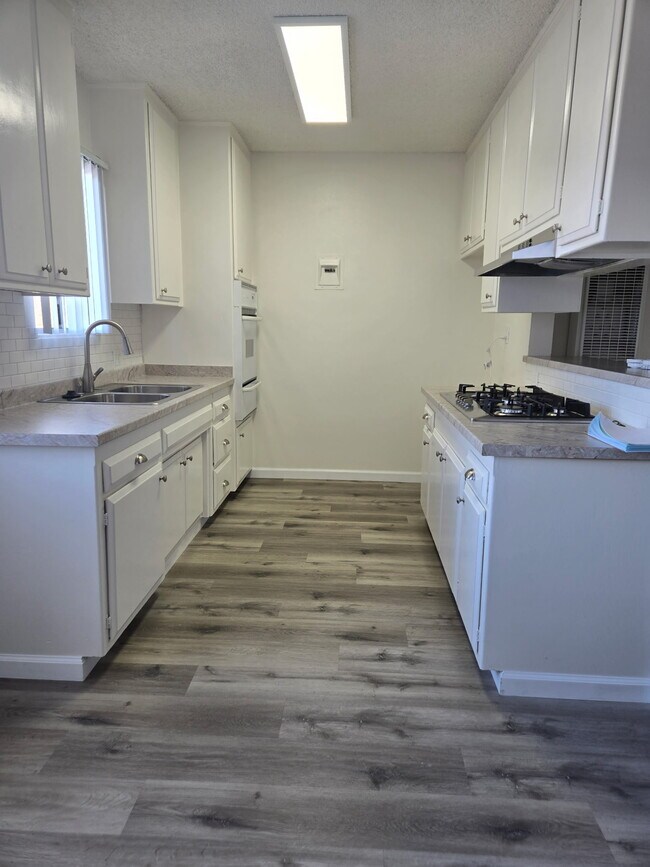 The Californian Apartments