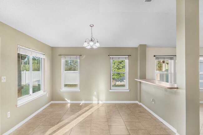 Photo - 8778 Faye Ct