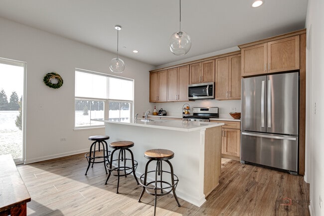 Photo - 2490 Olivia Ct