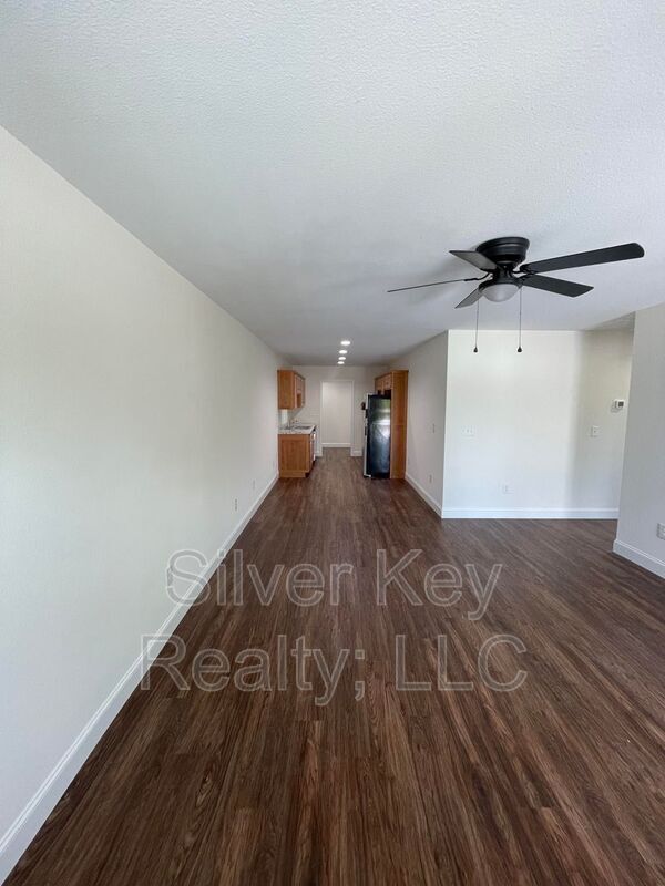 Photo - 129-131 Cardin Street