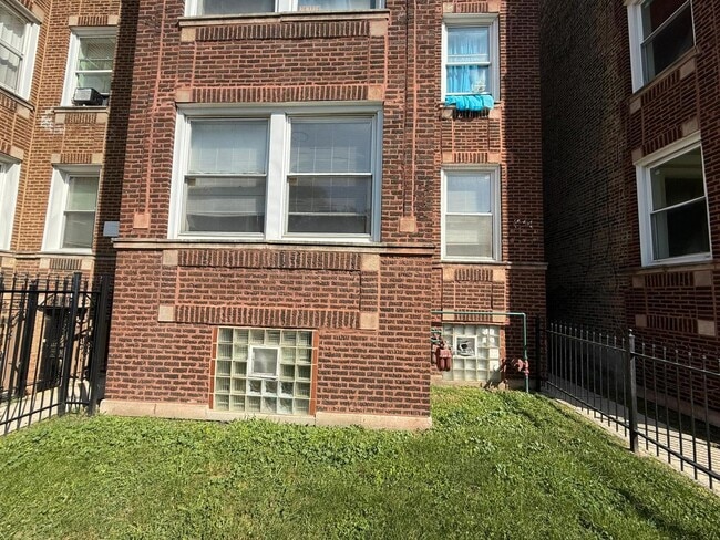 Photo - 3332 W Polk St Unidad 1