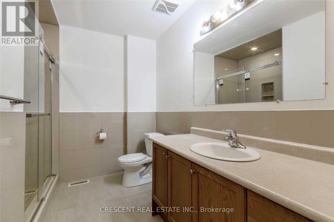 Photo - 4036 Dunmow Crescent