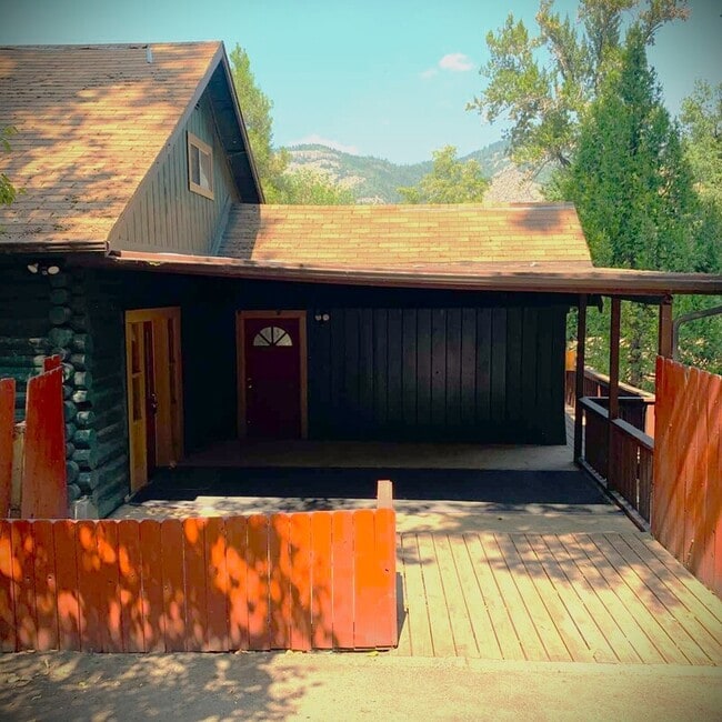 Building Photo - 4550 Rogue River Hwy