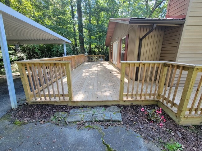 Photo - 66 Lundy Ln