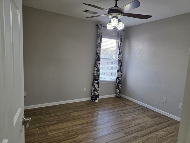 Building Photo - 14925 Cypress Ridge Grove Ln