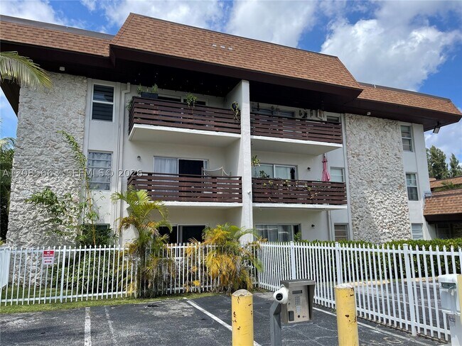 Photo - 7487 SW 82nd St Unit C202