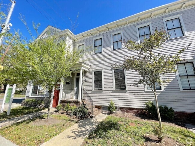 Building Photo - 2 BED | 2 BATH | DOWNTOWN | DIXON PARK Rental