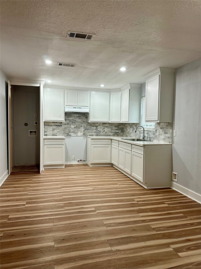 Photo - 4123 Littlecrest Rd