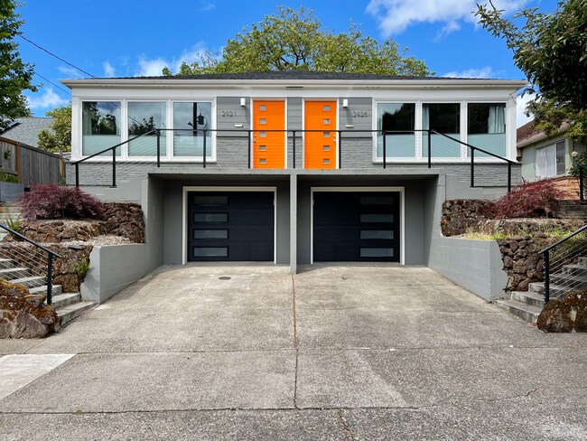 Photo - 2925 SE Clinton St