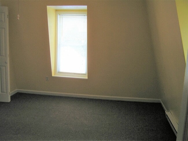 14 Forest St Unit 2A