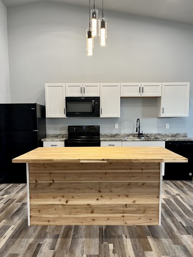 Photo - Large 1 Bedroom