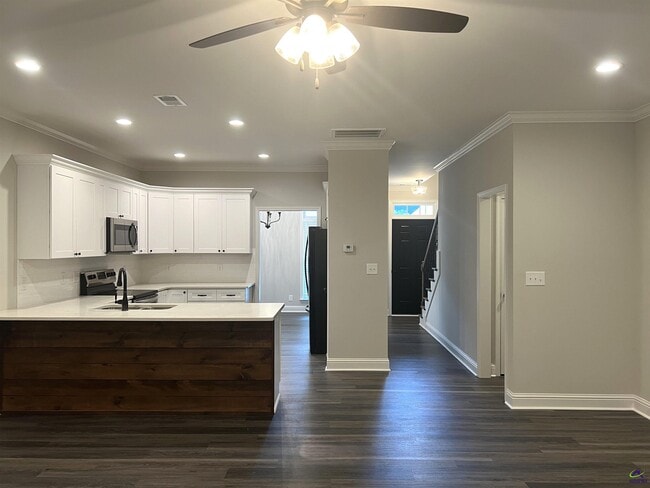 Photo - 250 High Ridge Ct