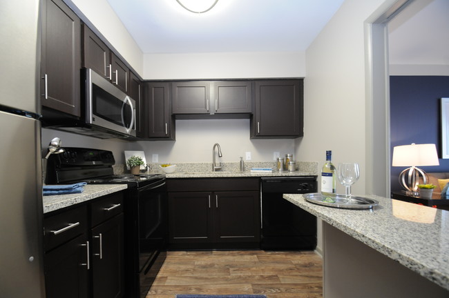 Cabana Apartments