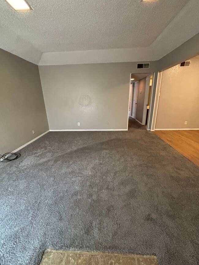 Photo - 6440-6442 Woodbeach Dr Unit 6442 Woodbeach Drive