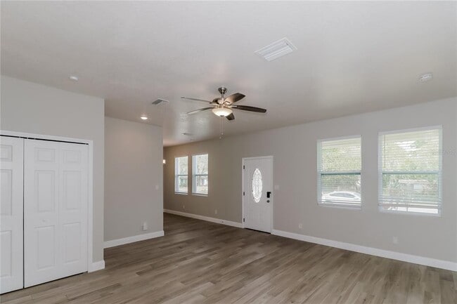 Photo - 505 Waller St