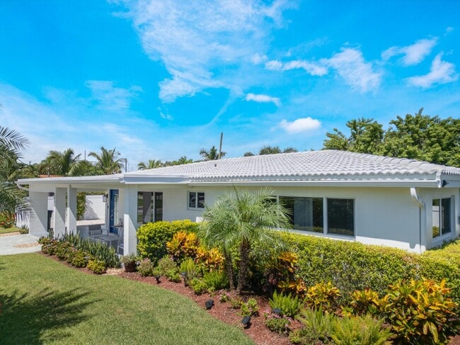 Photo - 301 NE 23rd St