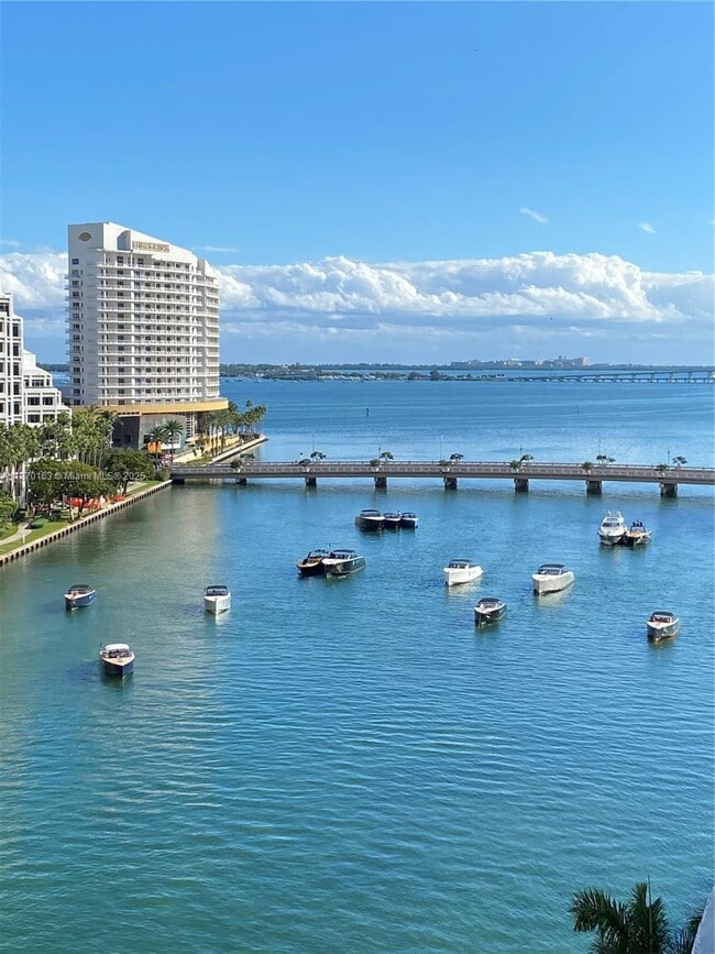 Building Photo - 465 Brickell Ave Unit BAY1018 Rental