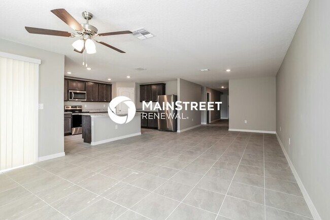 Photo - 5 Bedroom Pet-Friendly Home in Mascotte, FL with Main Street Renewal