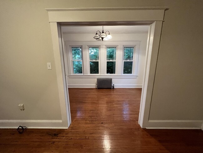 Photo - 519 School St