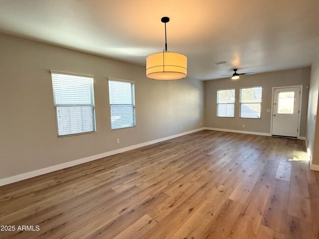 Photo - 2720 E Omega Dr