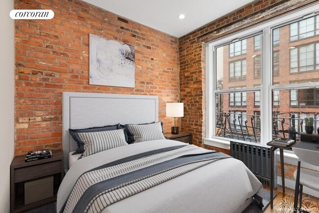 Photo - 126 W 25th St