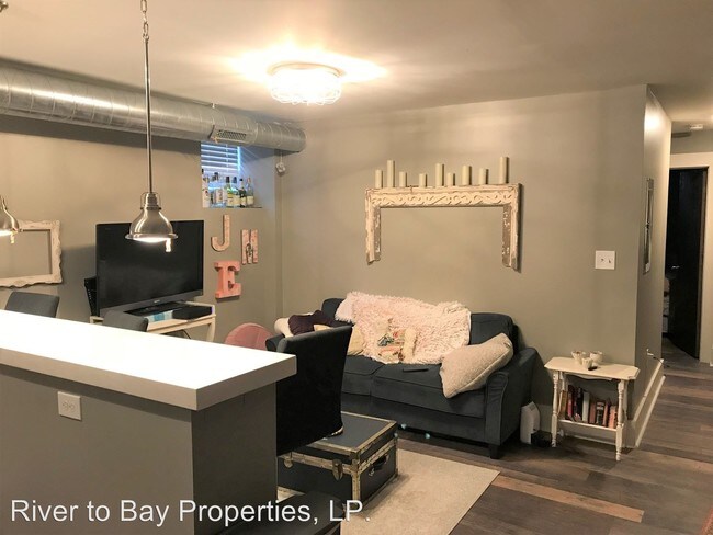 Photo - 3450 Ward St