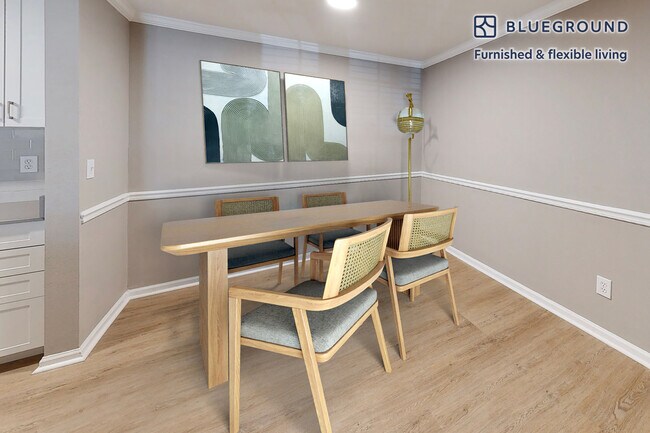 Photo - 100 Court N Dr Unit FL1-ID1220A