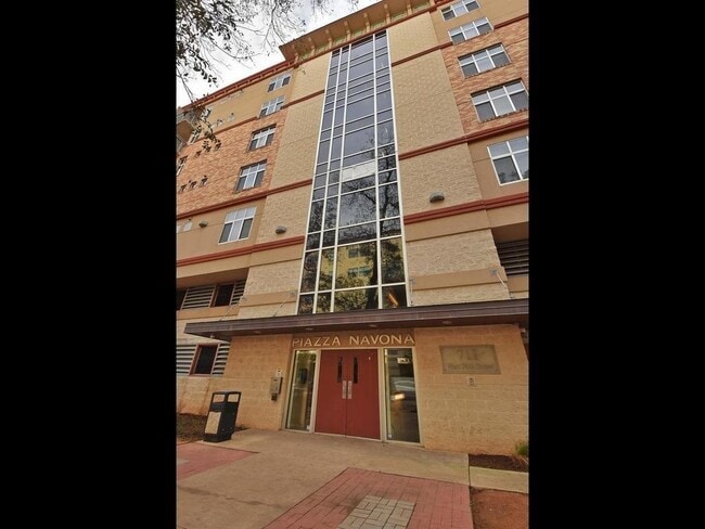Photo - 711 W 26th St Unit 400
