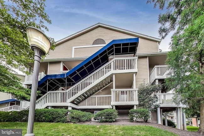 Photo - 10805 Hampton Mill Terrace Unidad 130