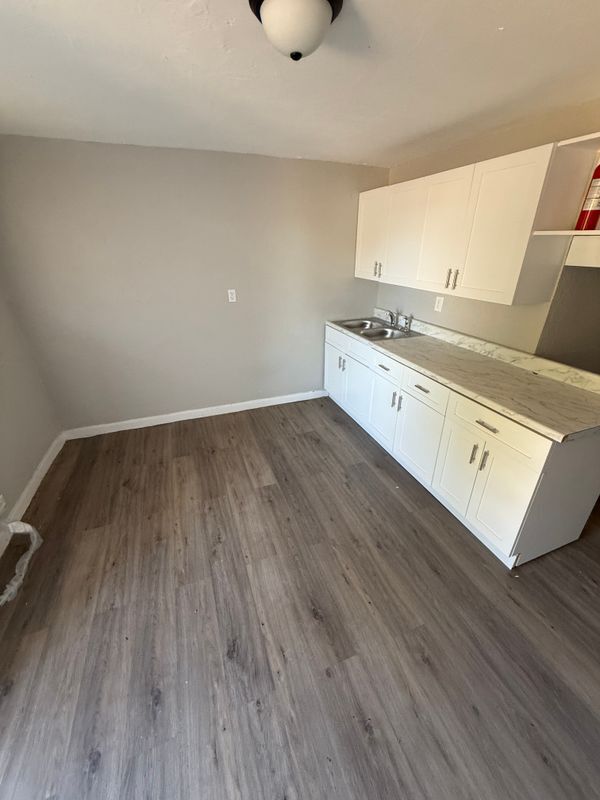 Photo - 656 SW Avenue C Unit 5