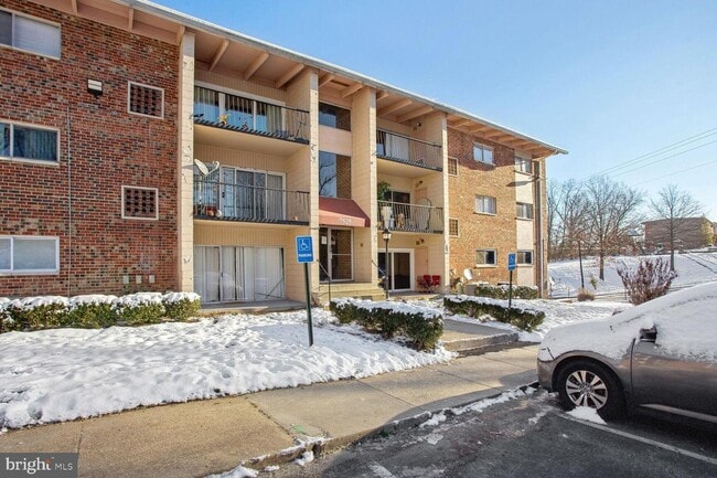 Photo - 7507 Riverdale Rd Townhome