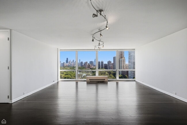 Photo - 330 W Diversey Pkwy Unit 1907-09