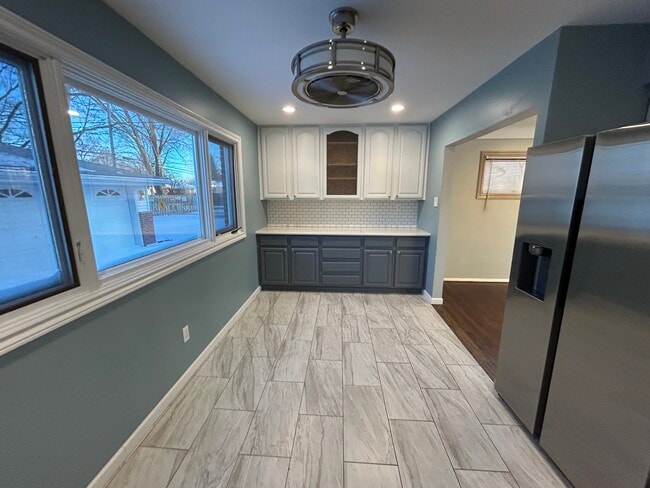 Photo - 6838 Moccasin St