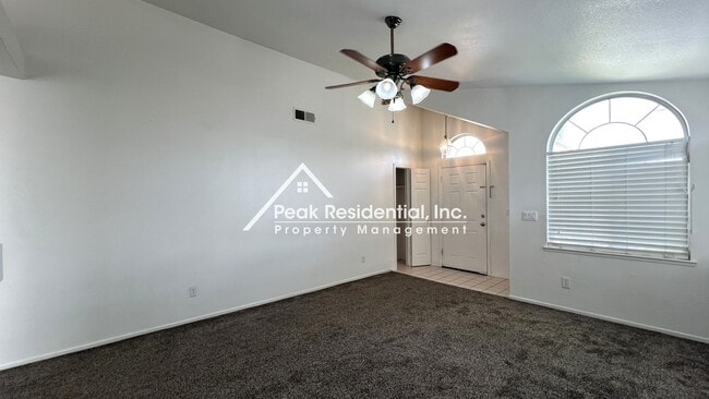 Photo - Wonderful 3bd/2ba Sacramento Home!